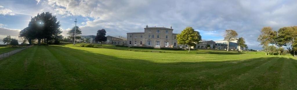 Churchills Residence By Pureserviced Plymouth Room photo